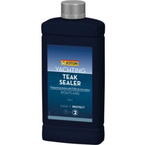 Jotun Teak Sealer beskytter teak mod vand og smuds. 0,5 L, 11 m²/l og overmalbar efter 45 min. Bestil nu og gør teakdæk klar 
