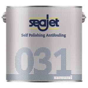 Seajet 031 bundmaling – selvpolerende allround til både op til 50 knop. 2,5L sort. Bestil nu og beskyt skroget sæsonen igenne