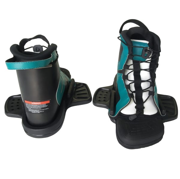 Wakeboard binding Starlit str. 40-45 – multisize binding med dæmpende sål og snøring. Perfekt til wakeboarding. Køb nu og gør