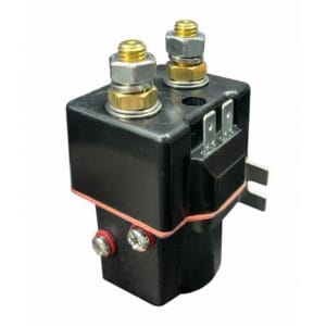 Køb VETUS Solenoid 12V til ankerspil. Effektiv kontrol og nem installation til din båd. Få styr på fortøjningen i dag!