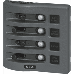 Vandtæt kontaktpanel fra Blue Sea Systems til flybridge eller åbent cockpit. Vælg mellem 4, 6 eller 8 afbrydere.