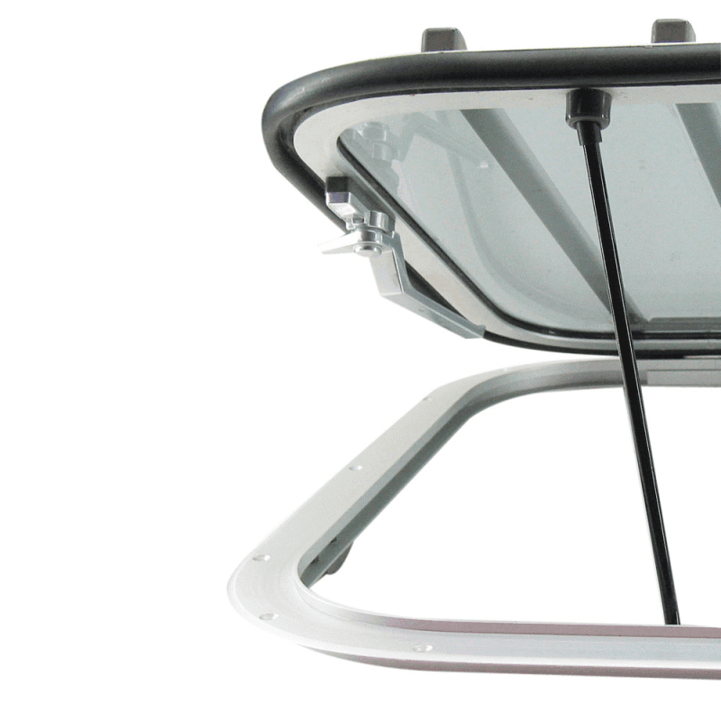 Optimer ventilationen ombord med Houdini Ventilation Stay lugeholder. Effektiv og holdbar løsning til din båd. Bestil nu!