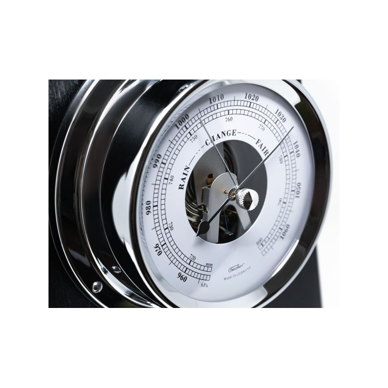 Opdag Fischer instrumentsæt i forkromet messing. Perfekt til sejlads med skibsur, barometer og termo/hygrometer. Bestil nu!